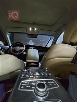 Kia Quoris